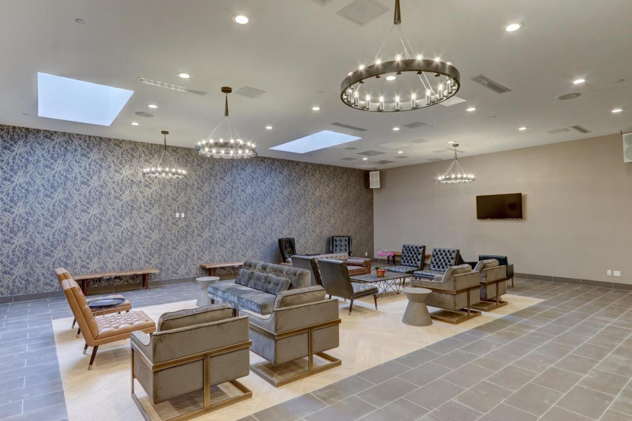 Microtel Inn By Wyndham Long Island City New York Exterior foto