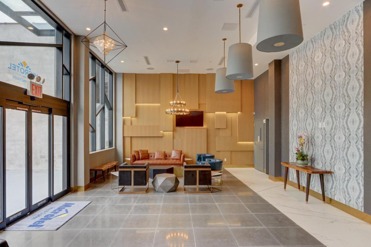 Microtel Inn By Wyndham Long Island City New York Exterior foto